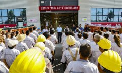 <b>運城市總工會“情系職工、清涼一夏”活動 — 走進華兆東南綠建裝配式建筑產(chǎn)</b>